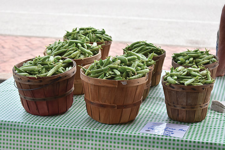 6-11 Farmer's Market 2.jpg